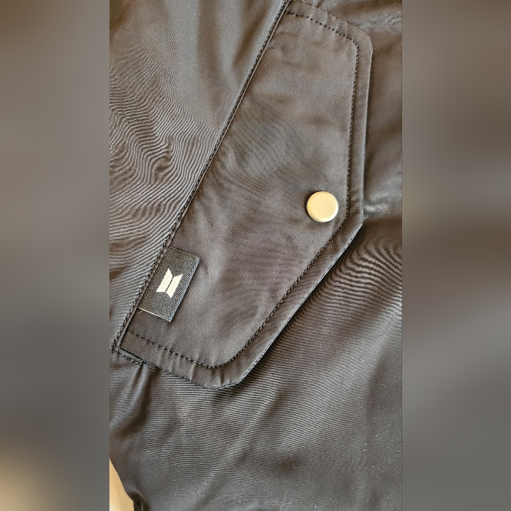 Authentic BTS Mic Drop Bomber Jacket Medium - Picture 9 of 13